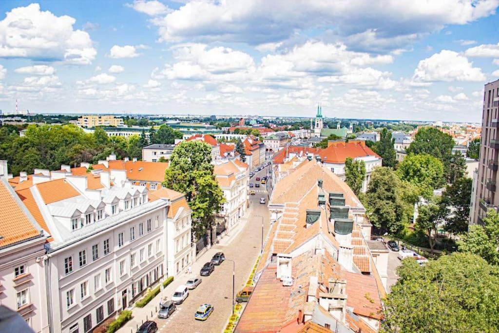 Central Apartment With Balcony And Views, Old Town, Metro Warschau Exterior foto